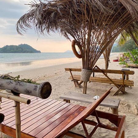 Baanyaiguesthouse Koh Mak Dış mekan fotoğraf
